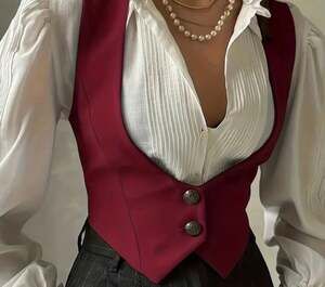 French Vintage Style Black V-Neck Women'S Waistcoat for a Chic And Stylish